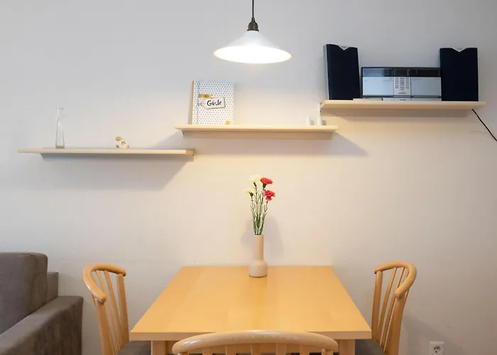 Apartment 627, Seepark