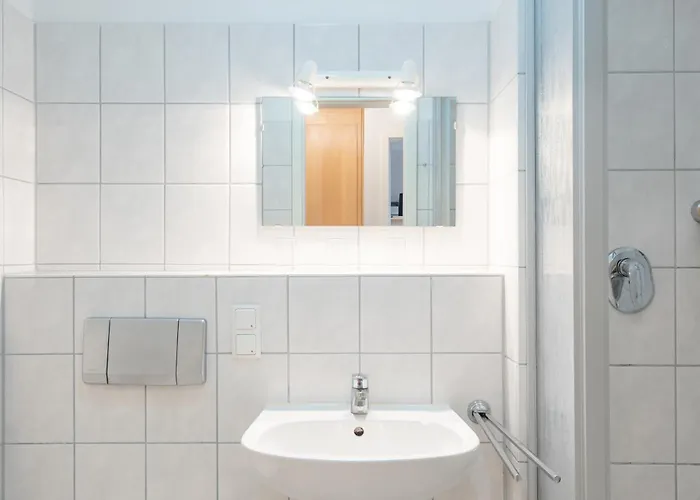 627, Seepark Apartment