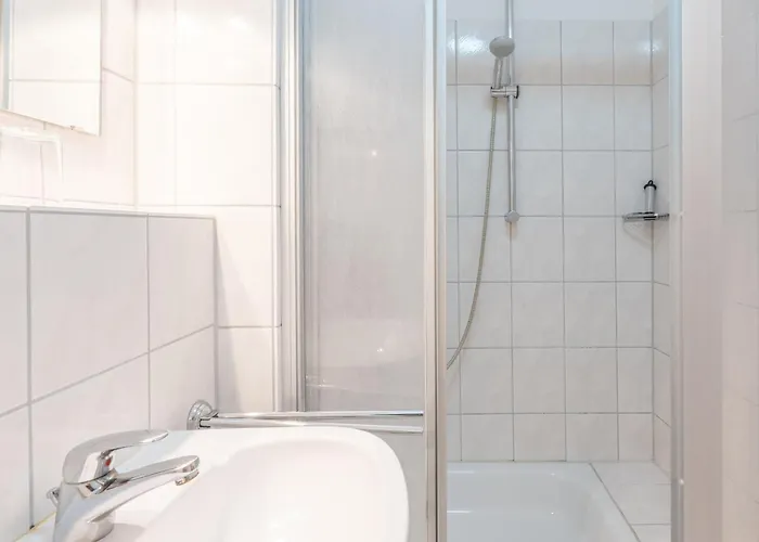 627, Seepark Apartment